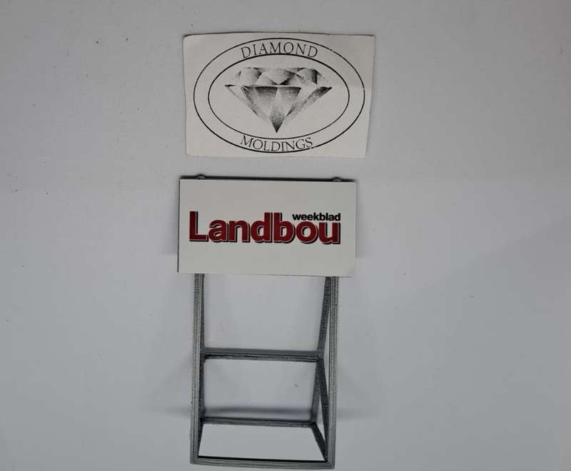Model Trains HO 1 x Billboard 1970 + Landbou Weekblad - 50mm x 41mm x 82mm