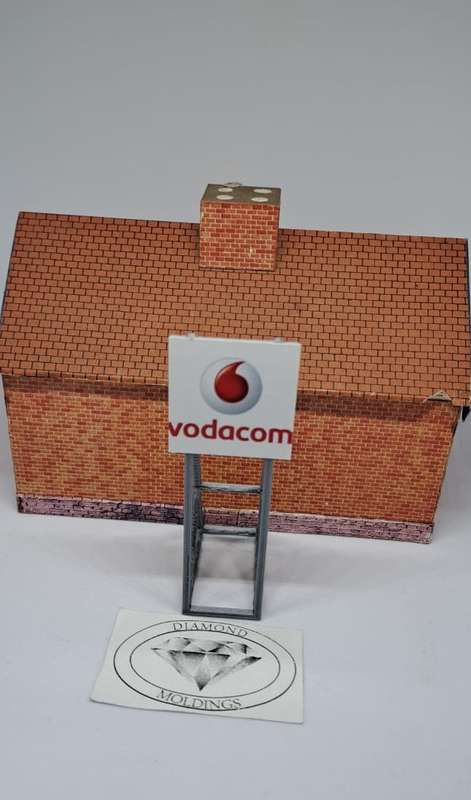Model Trains HO 1 x Billboard 1990 + Vodacom - 30mm x 41mm x 82mm