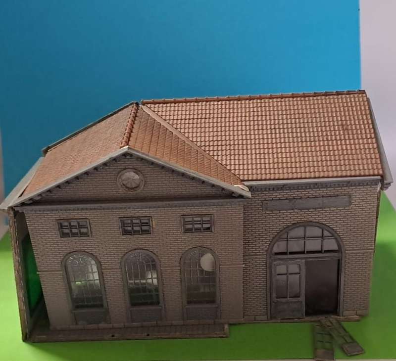 Model Trains HO Scale 1 x Building. Not build. See pics.