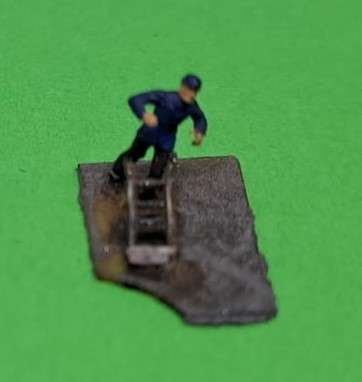 Model Trains N-Scale 1 x Worker Figure.