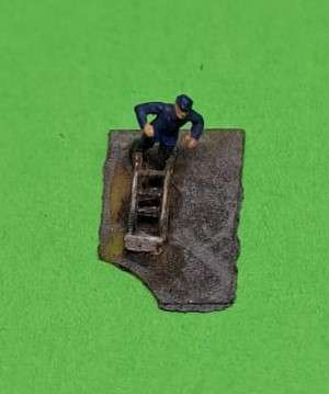Model Trains N-Scale 1 x Worker Figure.