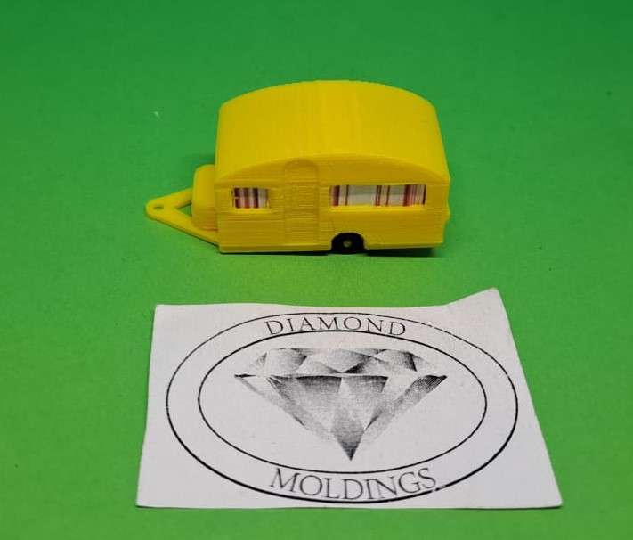 Model Trains HO 1 x Caravan - Yellow - 46mm x 18mm x 21mm