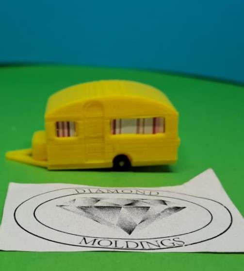 Model Trains HO 1 x Caravan - Yellow - 46mm x 18mm x 21mm