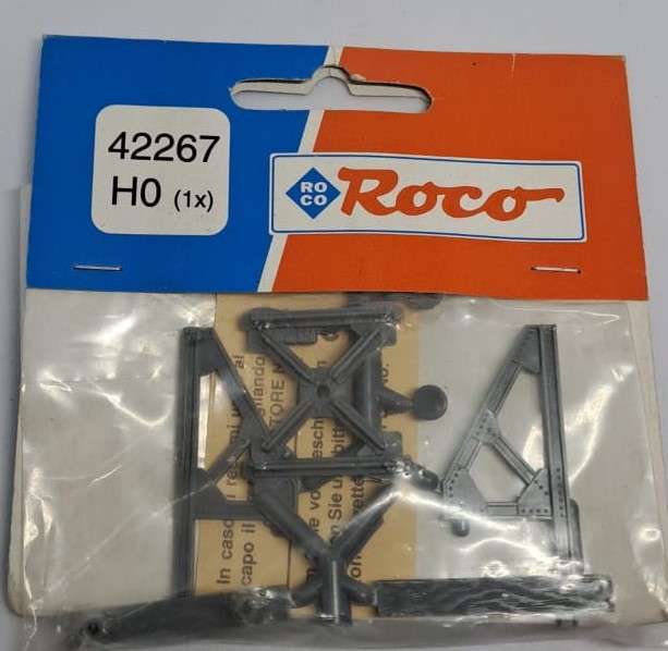 Model Trains H0 Scale 1 x Pack of 1 Roco Buffer stops.