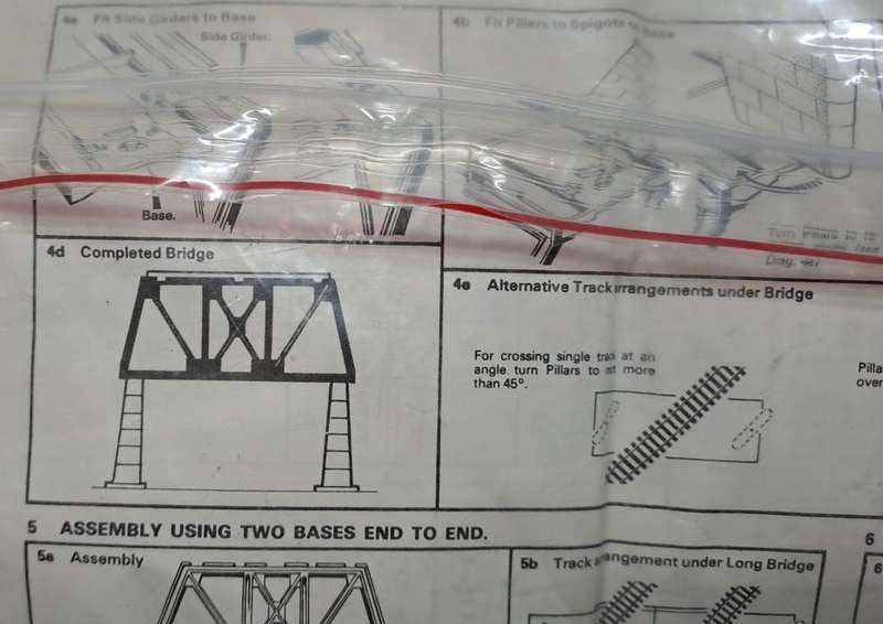 Model Trains H0 Scale 1 x Hornby Three High Level Piers Girder Bridge. 160 x 60 x 10mm Kit as is.