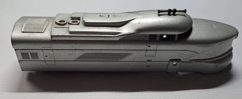 Model Trains HO-Scale 1 x Plastic Body. As is. For spares.