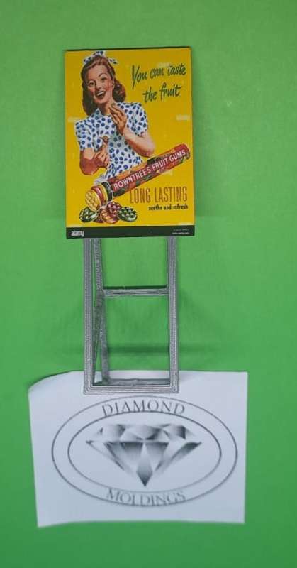 Model Trains HO 1 x Billboard 1950 + Rowntree's Fruit Gums - 30mm x 41mm x 82mm