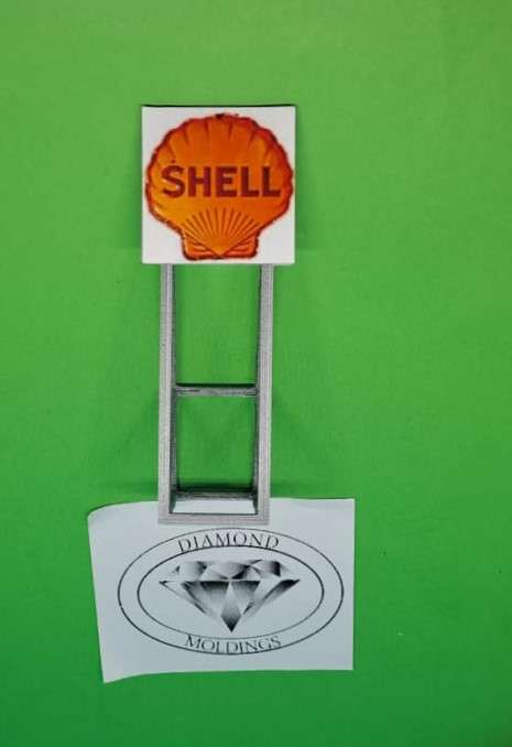 Model Trains HO 1 x Billboard 1950 + Shell - 30mm x 41mm x 82mm