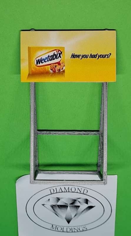 Model Trains HO 1 x Billboard 1970 + Weetabix (United Kingdom) - 50mm x 41mm x 82mm