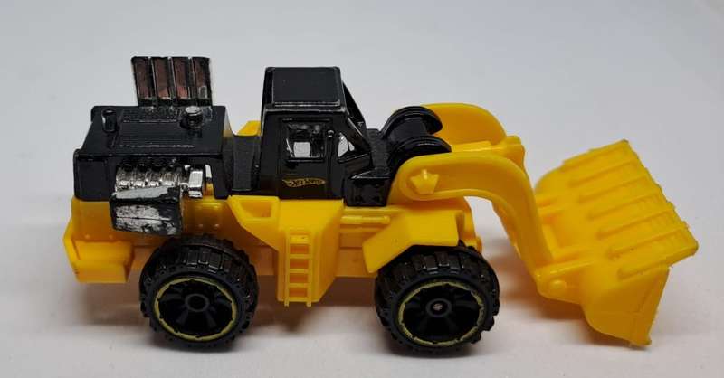 Model Trains/Track Die Cast 1/64 Scale 1 x Hot Wheels Wheel Loader.