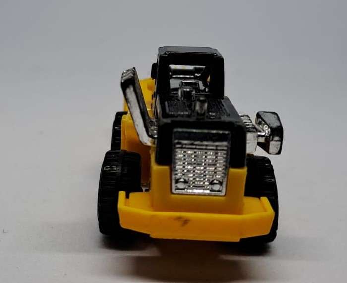 Model Trains/Track Die Cast 1/64 Scale 1 x Hot Wheels Wheel Loader.