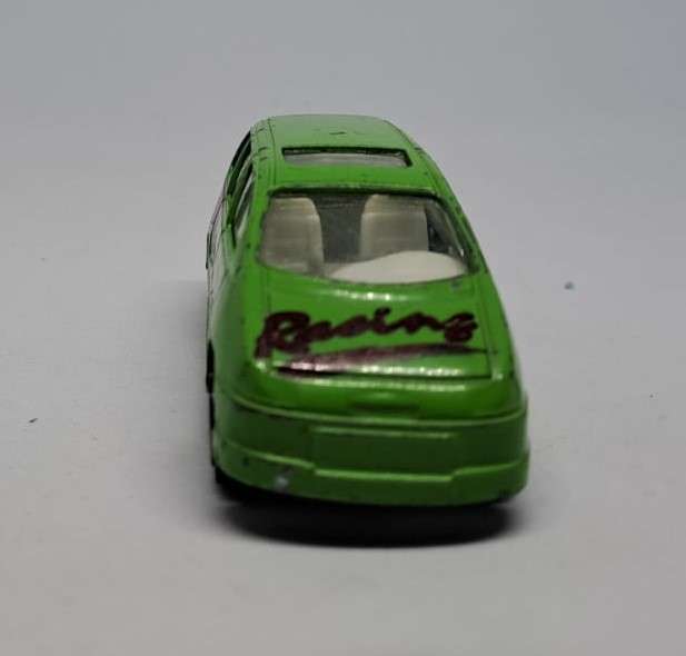 Model Trains/Track Die Cast 1/64 Scale 1 x Modern.