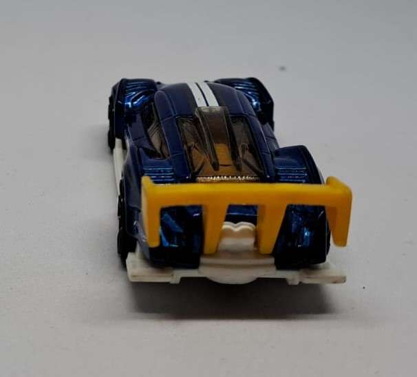 Model Trains/Track Die Cast 1/64 Scale 1 x Hot Wheels 2013 Super Blitzen.