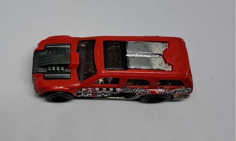 Model Trains/Track Die Cast 1/64 Scale 1 x Hot Wheels Rollin' Thunder.