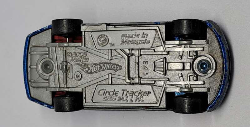 Model Trains/Track Die Cast 1/64 Scale 1 x Hot Wheels 2008 Circle Tracker.