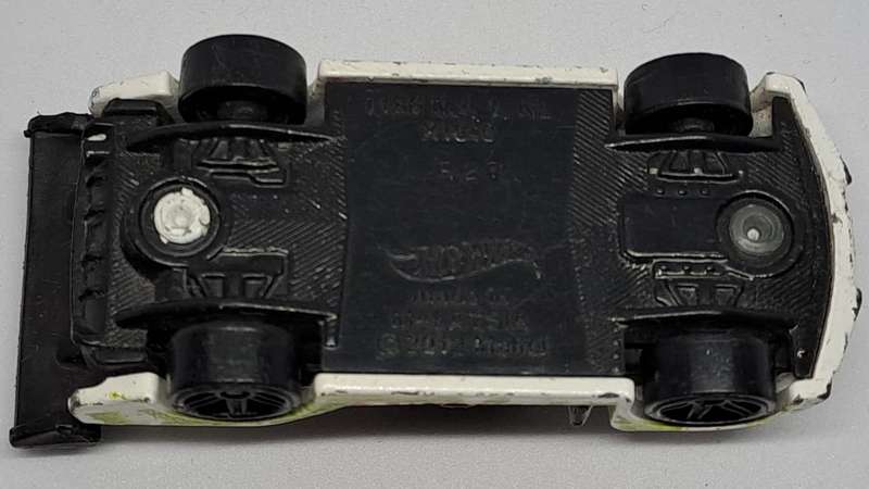 Model Trains/Track Die Cast 1/64 Scale 1 x Hot Wheels 2012 x1649.