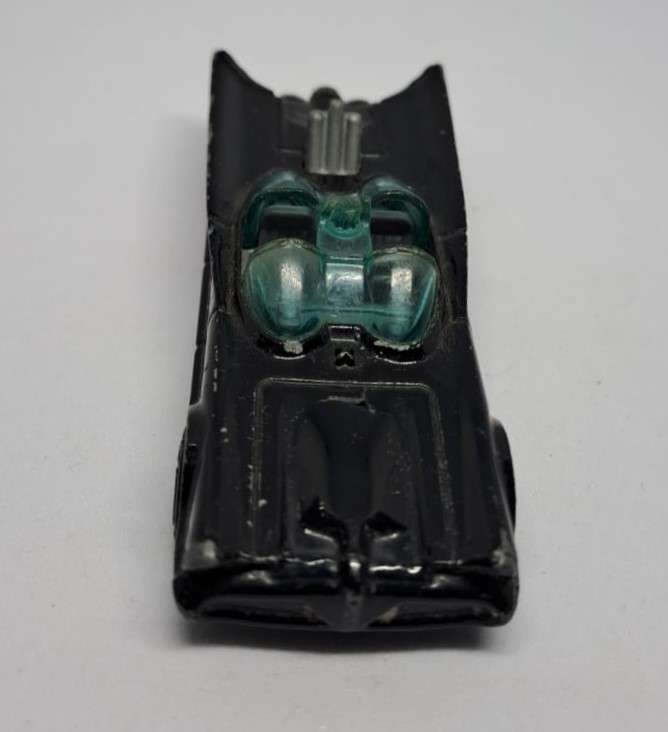 Model Trains/Track Die Cast 1/64 Scale 1 x Hot Wheels DC Comics.
