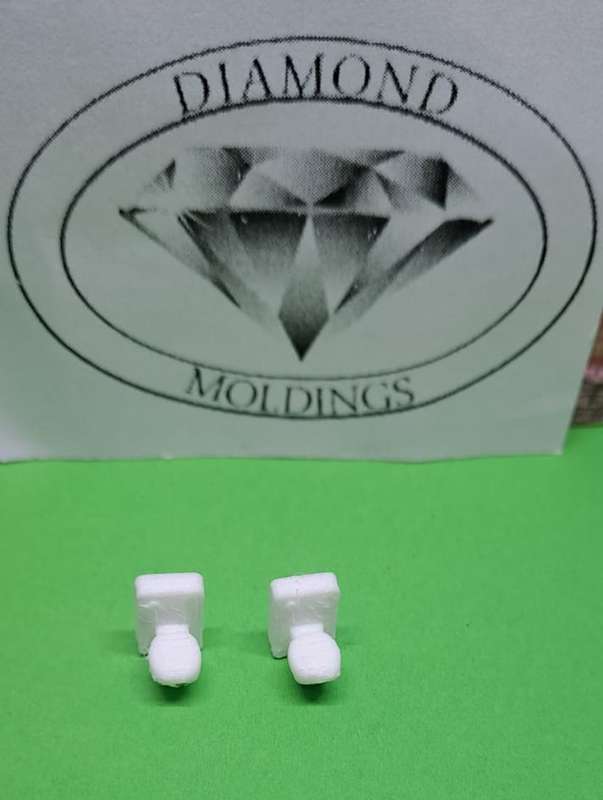 Model Trains 1:87 HO - Toilet x2 (White)