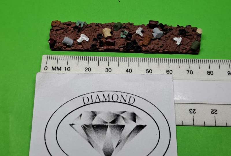 Model Trains N Scale - Mineral Load - Minerals (x1) Apnold Ripido Scrap Metal (Longer- 77 x 15 x 5mm