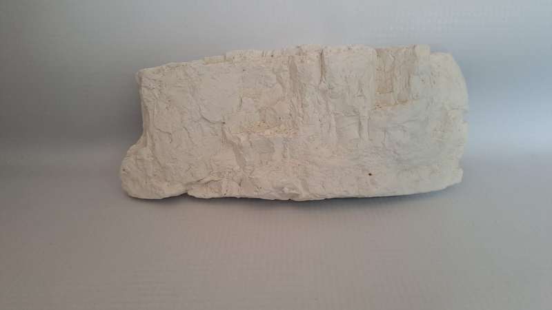 Model Trains HO - Rhino lite mountain rock - 185mm x 75mm x 30mm