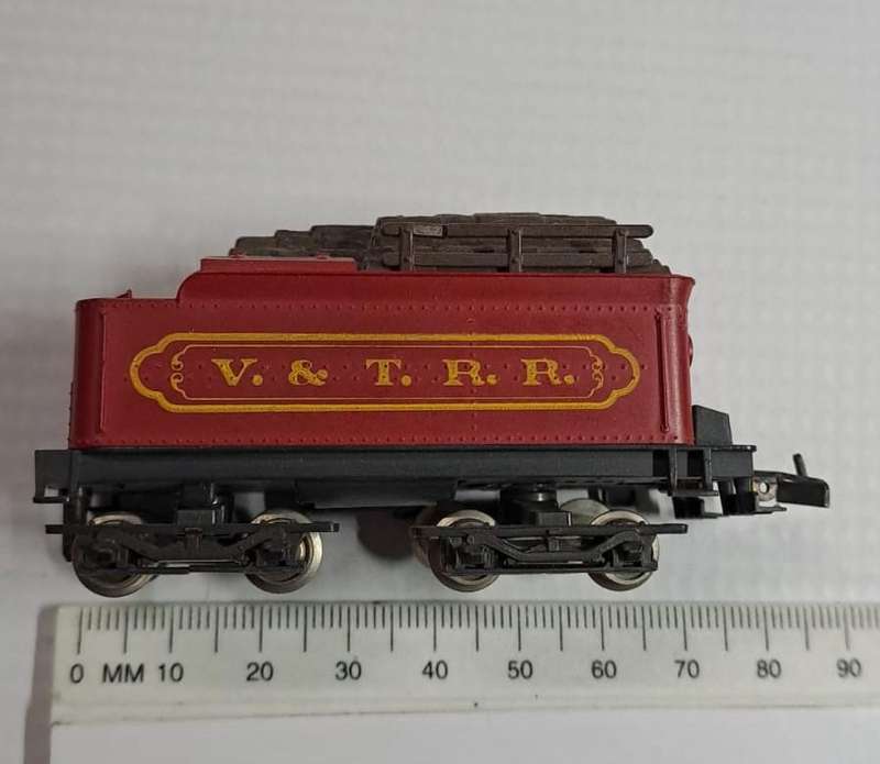 Model Trains HO 1 x V. & T. R. R. Rivarossi Tender only for steam.