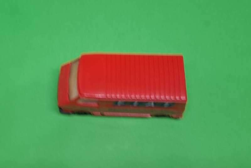 Model Trains HO 1 x Praline - Fiat 242