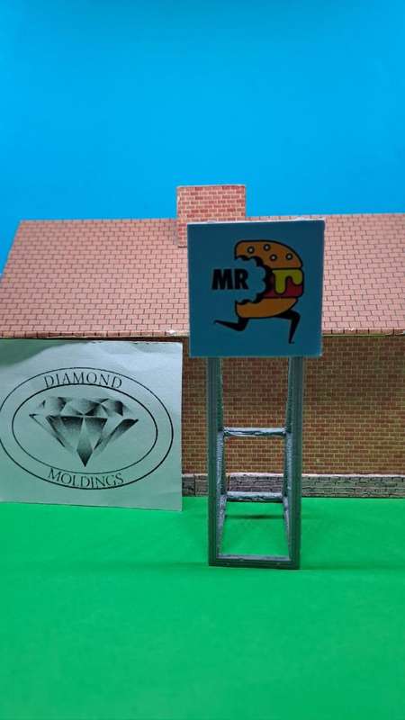 Model Trains HO 1 x Billboard 2000 + Mr. D - 30mm x 41mm x 82mm