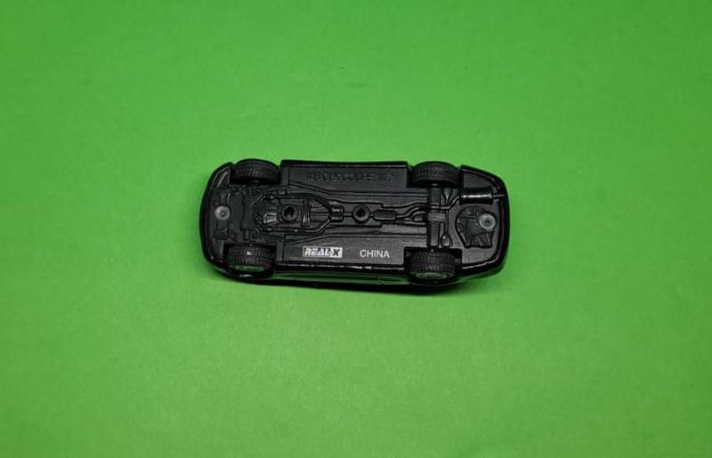 Model Trains OO-Scale 1/72 - 1 x Mercedes-Benz CLK Coupe