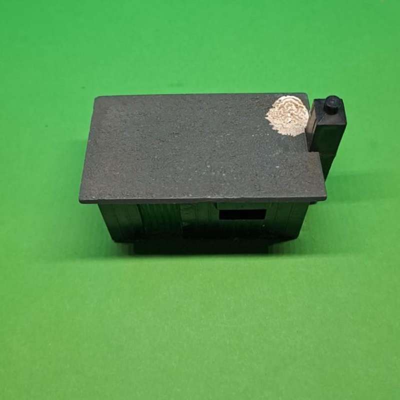 Model Trains H0 Scale - Small trackside Building.