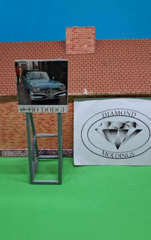 Model Trains HO 1 x Billboard 1950 + Dodge - 30mm x 41mm x 82mm