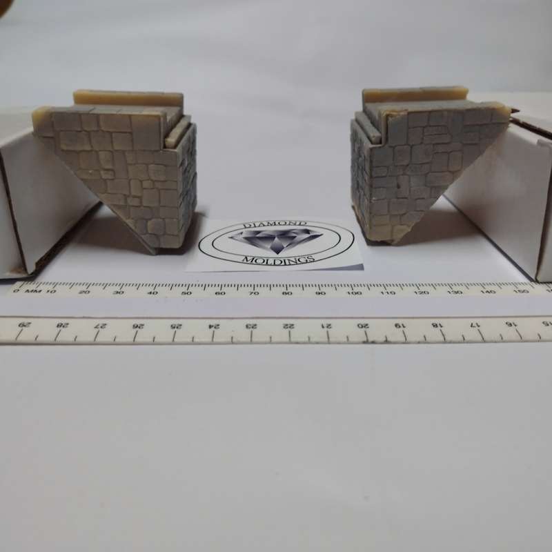 Model Trains HO - Bridge Ends (x2) - 48mm x 46mm x 45mm