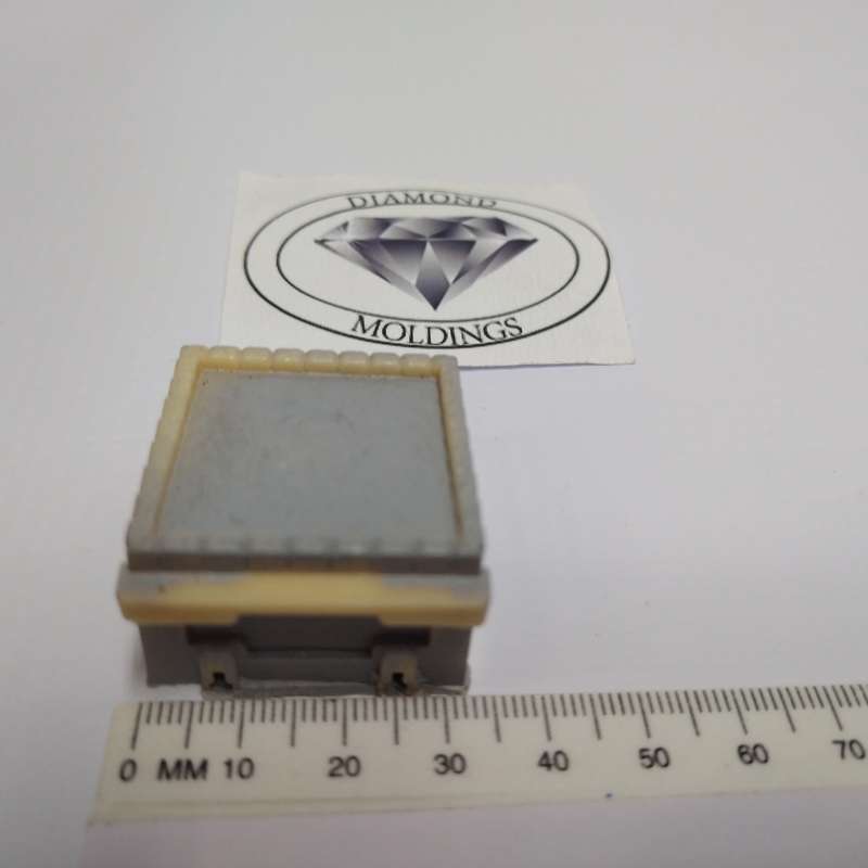 Model Trains HO - Stop Block (x1) - 34mm x 36mm x 25mm