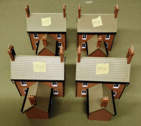 Model Trains H0/OO-Scale 1 x Worker Brick Cottage, Assembled Kit, Unpainted