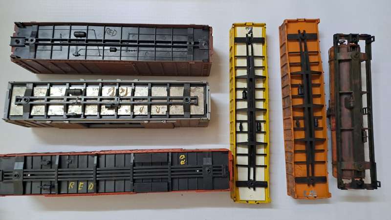 Model Trains 1:87 HO - Beer Box no.4 of Scrap (x6)
