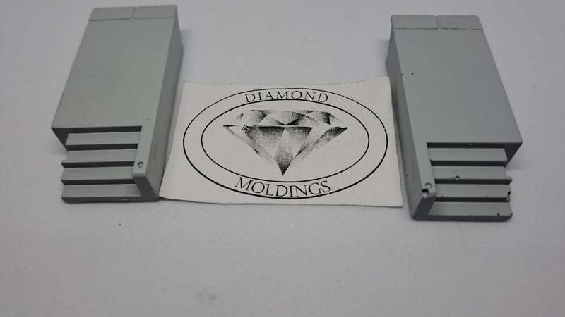 Model Trains HO - Platform Steps (x2) - 50mm x 21mm x 10mm