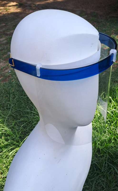 Face shield mask full face.