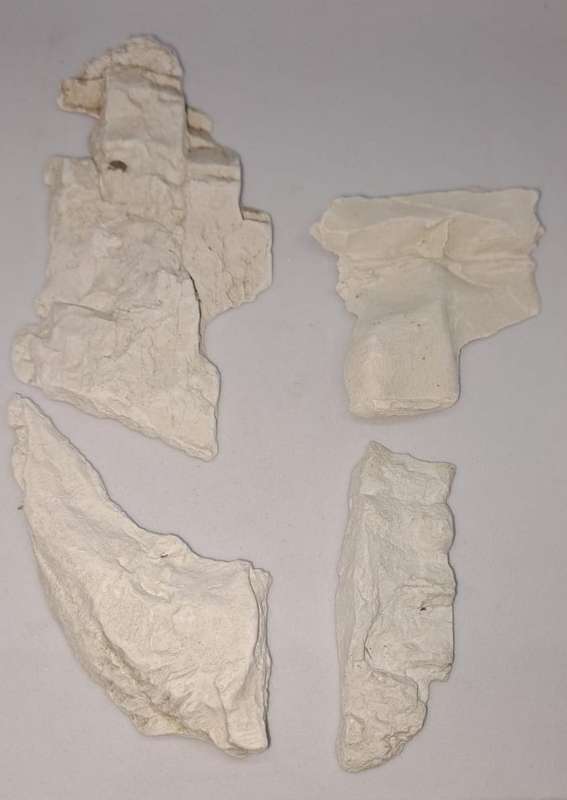 Model Trains HO - Rhino lite mountain rock x 4 Various pieces.