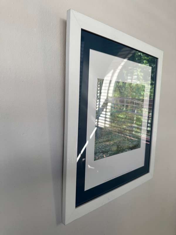 Framed Claude Monet Print - Bridge over a Pond of Water Lilies - Finished Size 40.5cm x 47cm