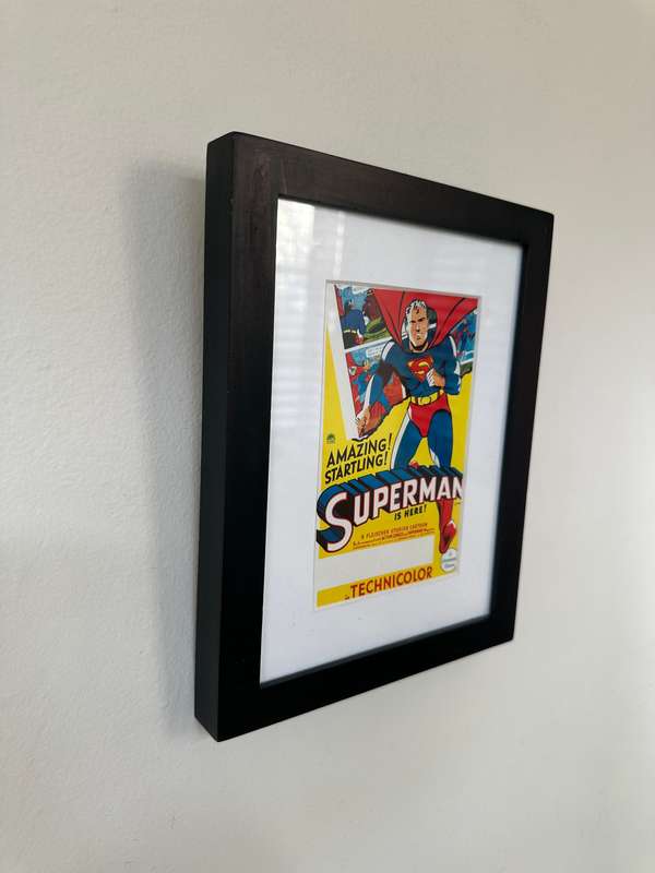Framed Picture, Superman 1941 - Size 18cm x 23cm (Clear Glass, Single Mount, Plastic Frame)