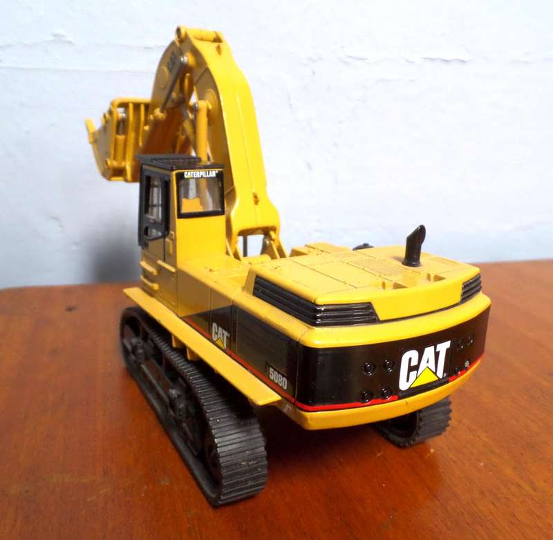 CAT 5080 Excavator - 50/1 ratio