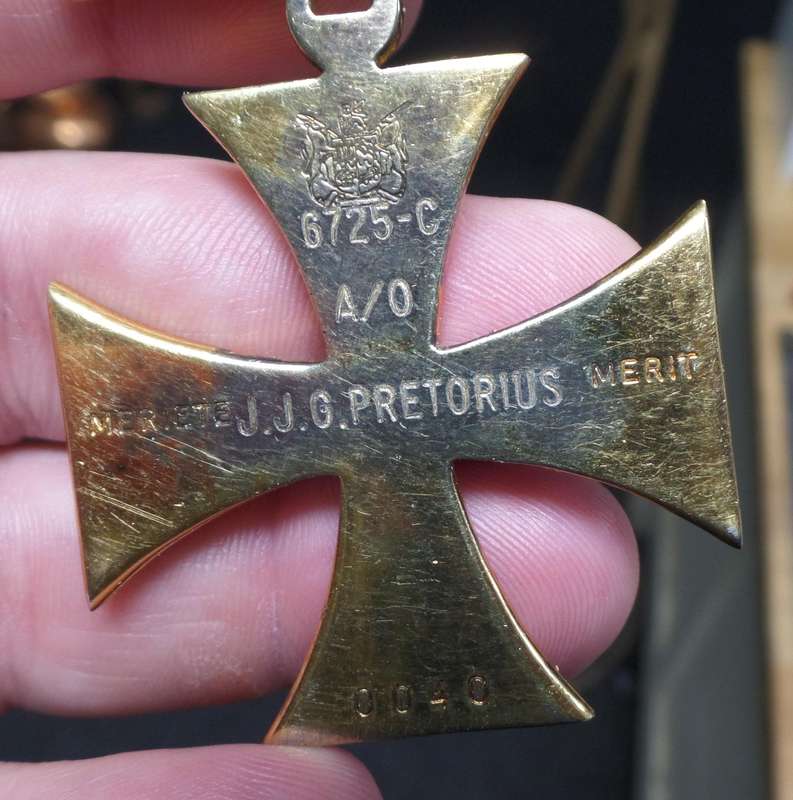 1980-1996 SA Prison Services 'Cross for Merit' number 0040