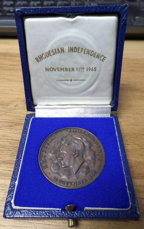 1965 Independence of Rhodesia medallion