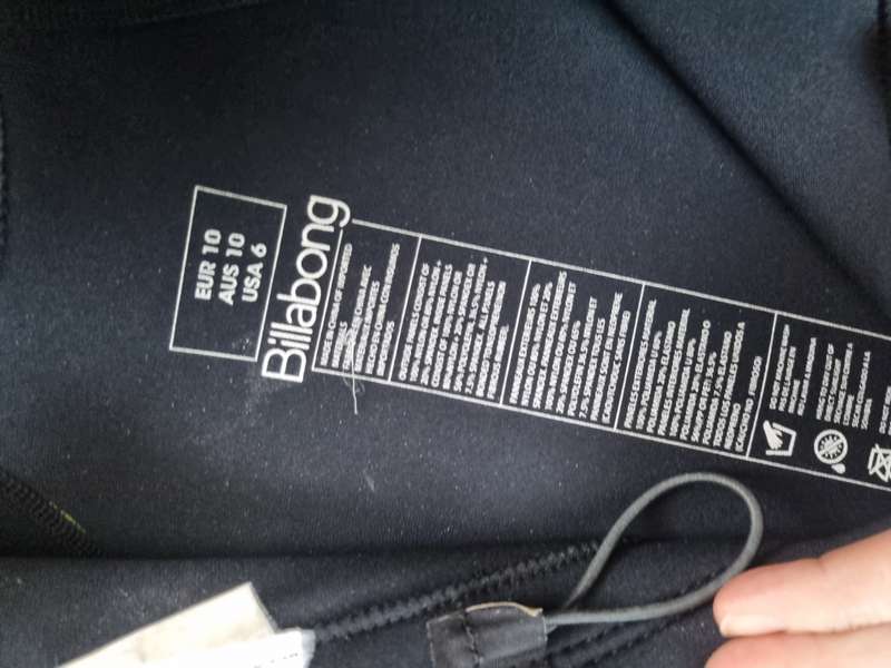 Billabong springsuit -size 8/10