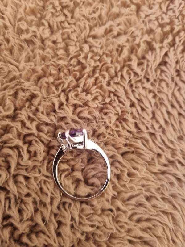 Costume jewellery ring