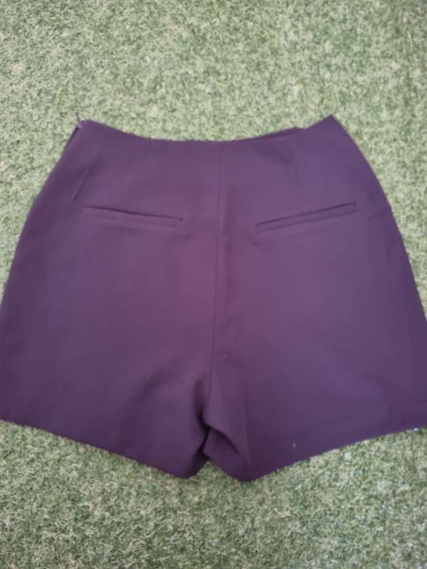 Ladies skort size 34