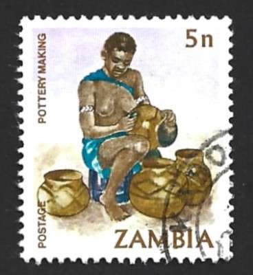1981 ZAMBIA TRADITIONAL LIVING
