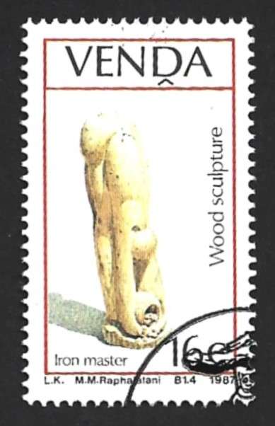 1987 VENDA WOOD SCULPTURES