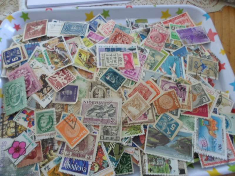 1000 X WORLD STAMPS OFF PAPER A GREAT LOT SEE PICS