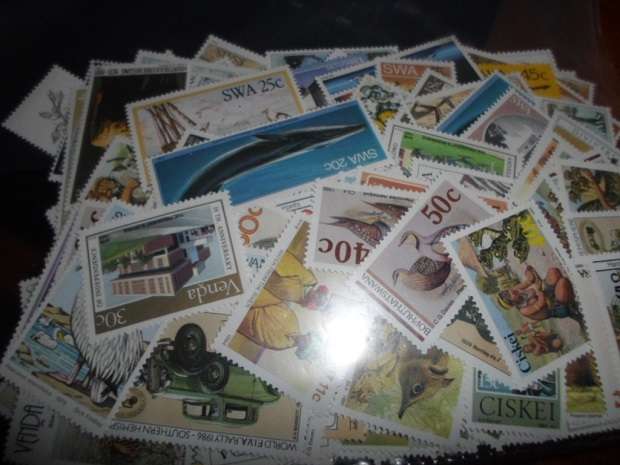 300 X RSA AND HOMELAND MINT STAMPS SEE PICS