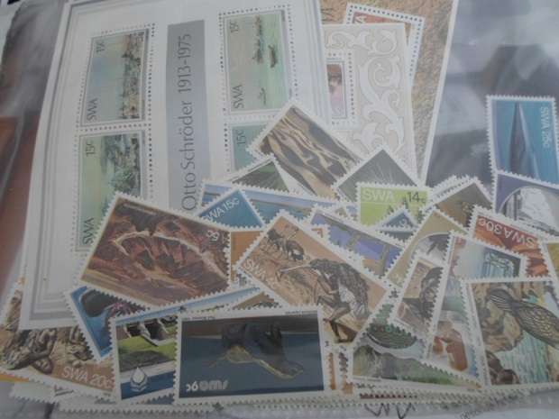 SWA 100 X MINT STAMPS SEE PICS
